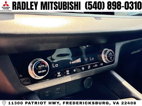 Used 2022 Mitsubishi Outlander ES AWD/4WD image 10