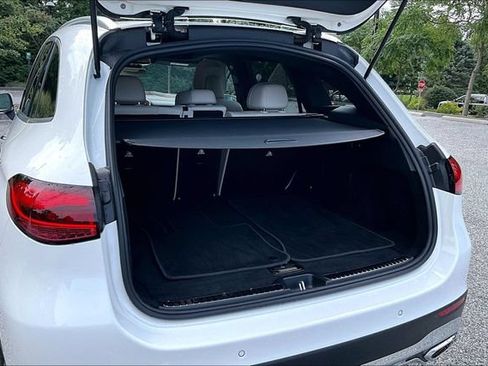 Used 2026 Mercedes-Benz GLC 300 4MATIC image 27