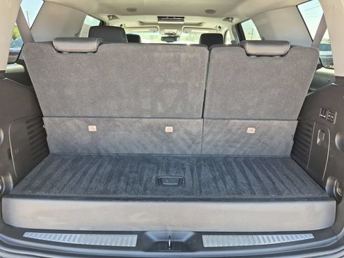 Used 2020 GMC Yukon SLT w/ Premium Edition RWD image 44