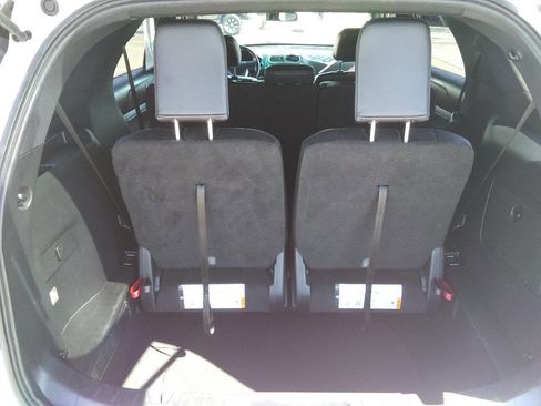 Used 2016 Ford Explorer XLT w/ Equipment Group 202A image 11