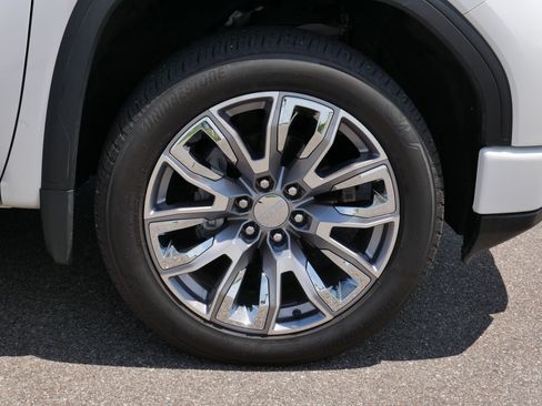 Used 2024 GMC Sierra 1500 Denali AWD/4WD image 14