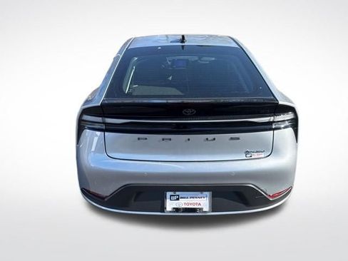 New 2026 Toyota Prius Plug-In Hybrid FWD image 4