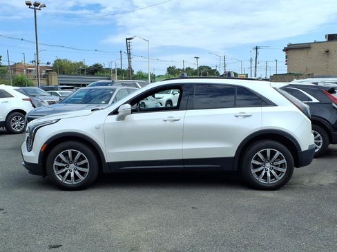 Used 2023 Cadillac XT4 Sport w/ Technology Package AWD/4WD image 7