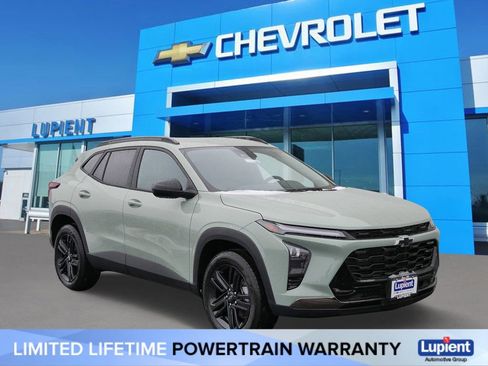 New 2026 Chevrolet Trax ACTIV w/ Driver Confidence Package image 1