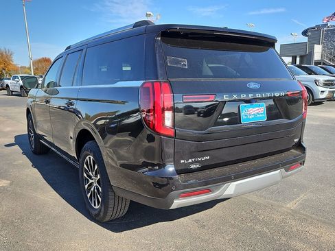 New 2025 Ford Expedition Max Platinum image 9