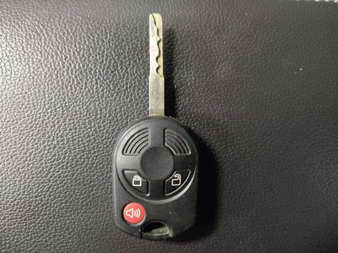 Used 2018 Ford Escape SE FWD image 32