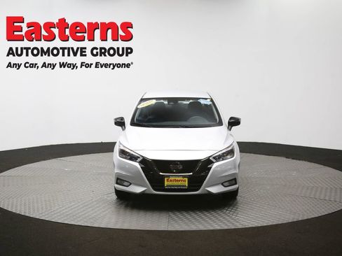 Used 2020 Nissan Versa SR w/ Convenience Package image 51