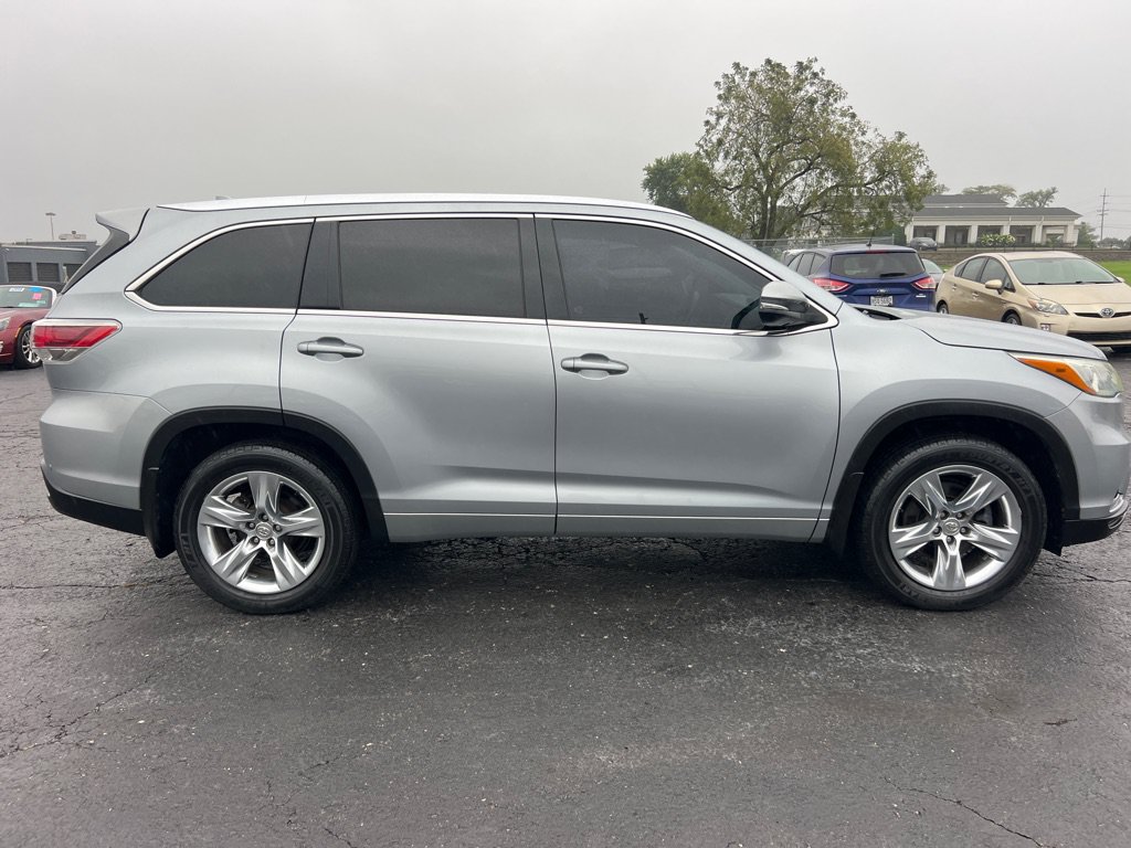Used 2015 Toyota Highlander Limited Platinum AWD/4WD image 8