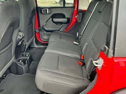 Used 2021 Jeep Wrangler Unlimited Sport image 9