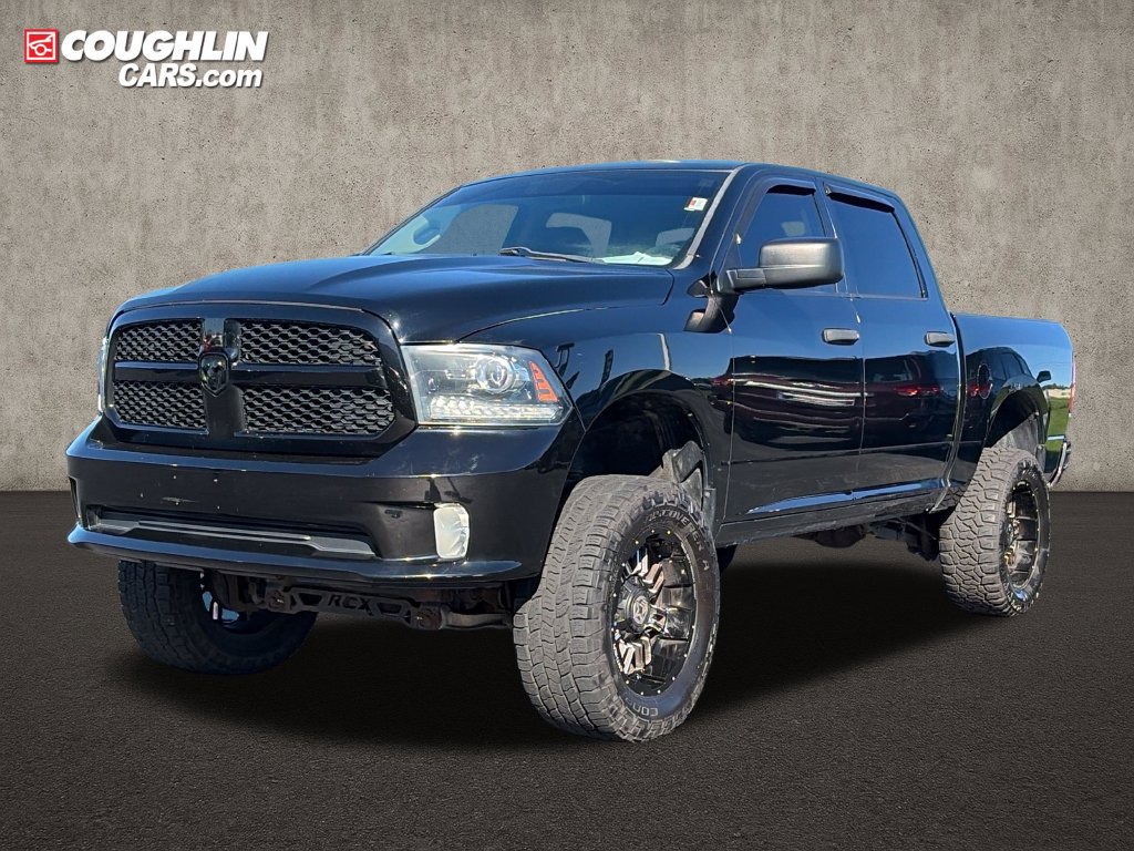 Used 2014 RAM 1500 Express w/ Black Ram 1500 Express Group AWD/4WD image 4