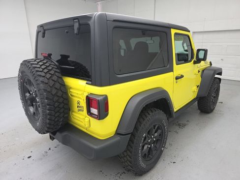 Used 2022 Jeep Wrangler Sport AWD/4WD image 12