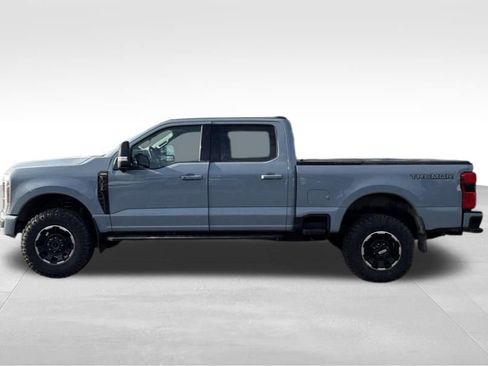 Used 2026 Ford F350 Lariat w/ Tremor Off-Road Package image 5