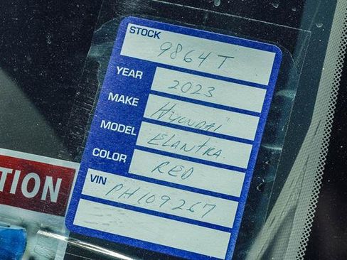 Used 2023 Hyundai Elantra SEL image 26