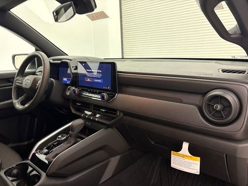 New 2026 Chevrolet Colorado Trail Boss AWD/4WD image 36