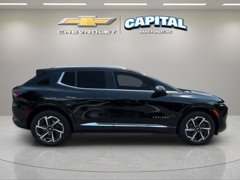 Used 2024 Chevrolet Equinox EV LT AWD/4WD image 6