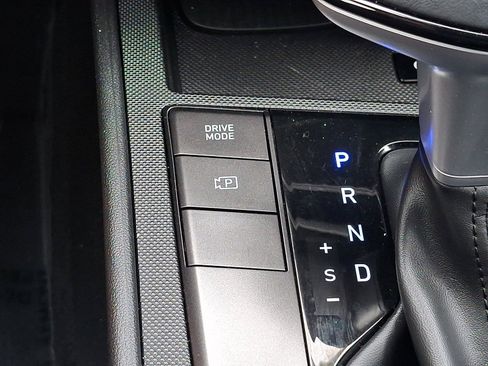Certified 2025 Hyundai Elantra Sport FWD image 25