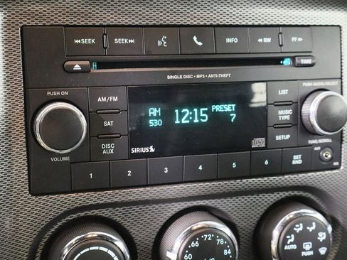 Used 2013 Dodge Challenger R/T Plus image 30