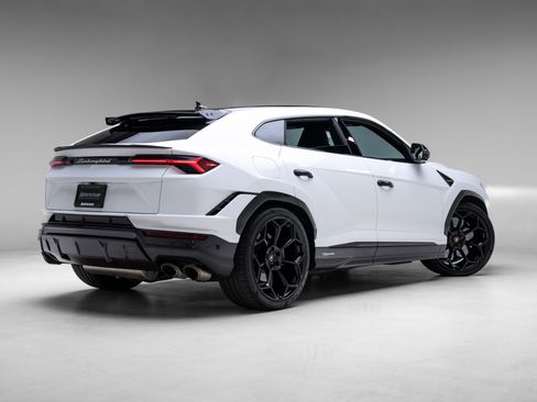 Used 2024 Lamborghini Urus Performante image 50