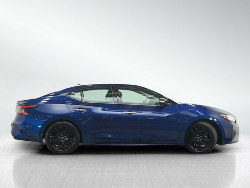 Used 2023 Nissan Maxima SL FWD image 6