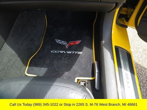 Used 2011 Chevrolet Corvette Coupe w/ Preferred Equipment Group RWD image 24