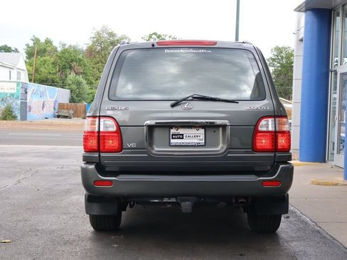 Used 2001 Lexus LX 470 Base image 4