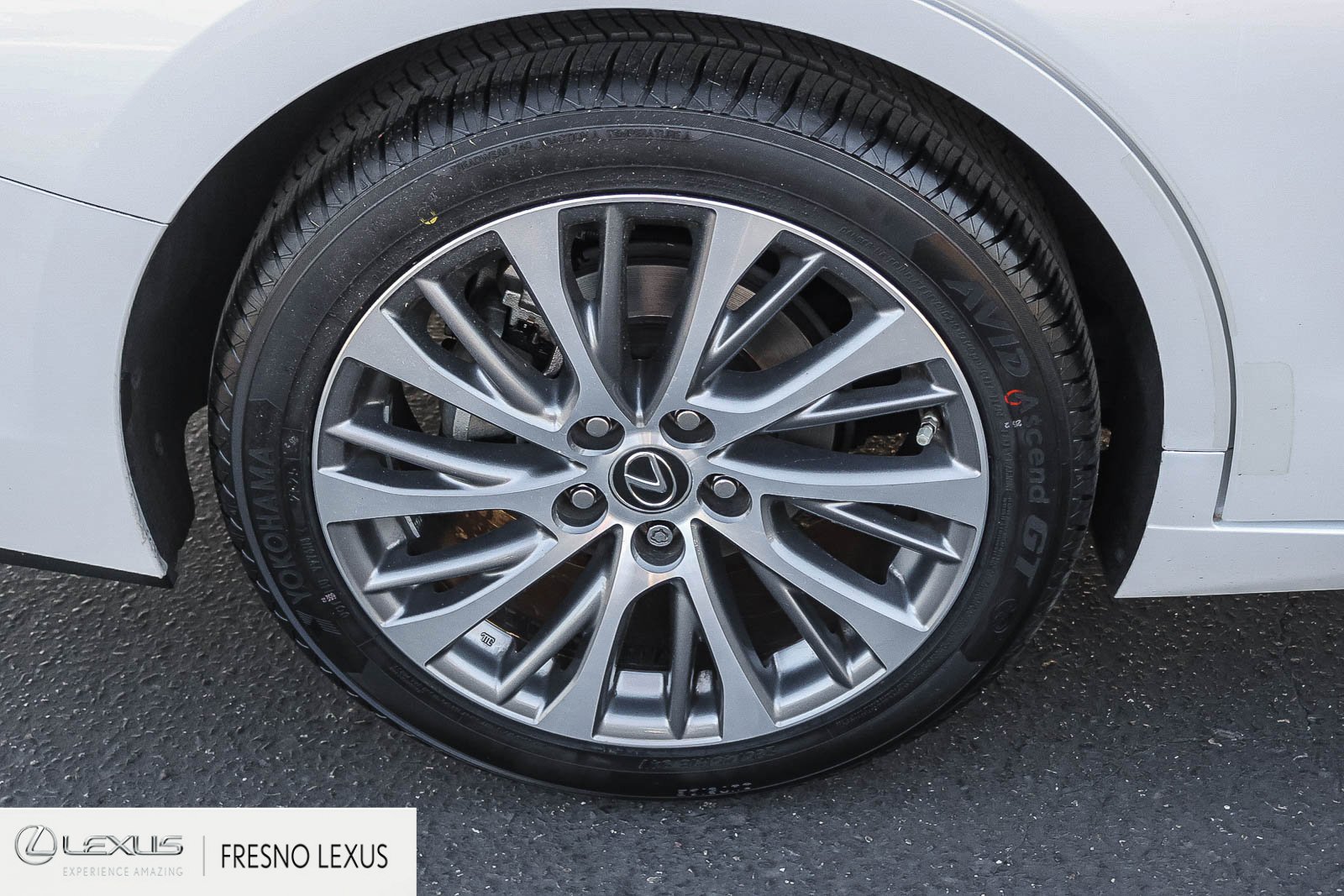 Certified 2020 Lexus ES 350 w/ Premium Package FWD image 8