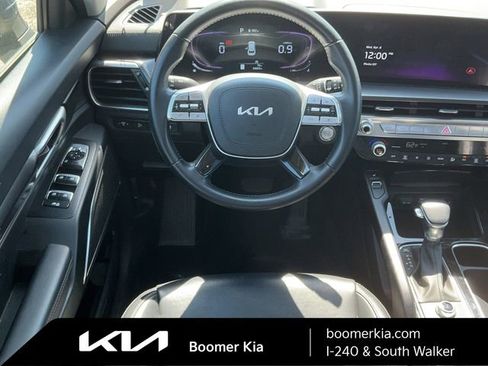 Certified 2025 Kia Telluride S image 15