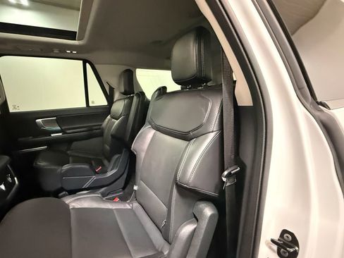 Used 2025 Ford Expedition Max Platinum image 47