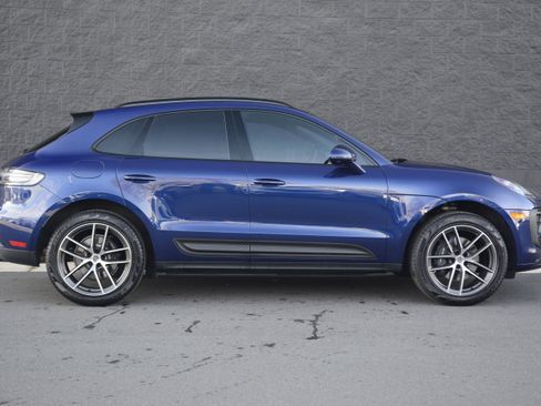 Used 2026 Porsche Macan image 8