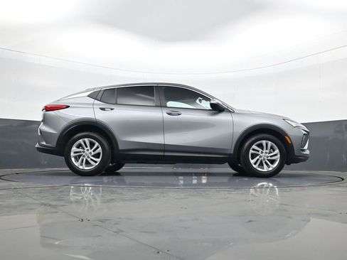 Used 2024 Buick Envista Preferred w/ Convenience I Package image 24