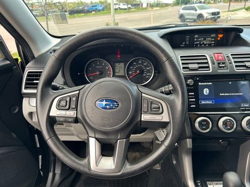 Used 2017 Subaru Forester 2.5i Premium w/ Protection Package #1 AWD/4WD image 22