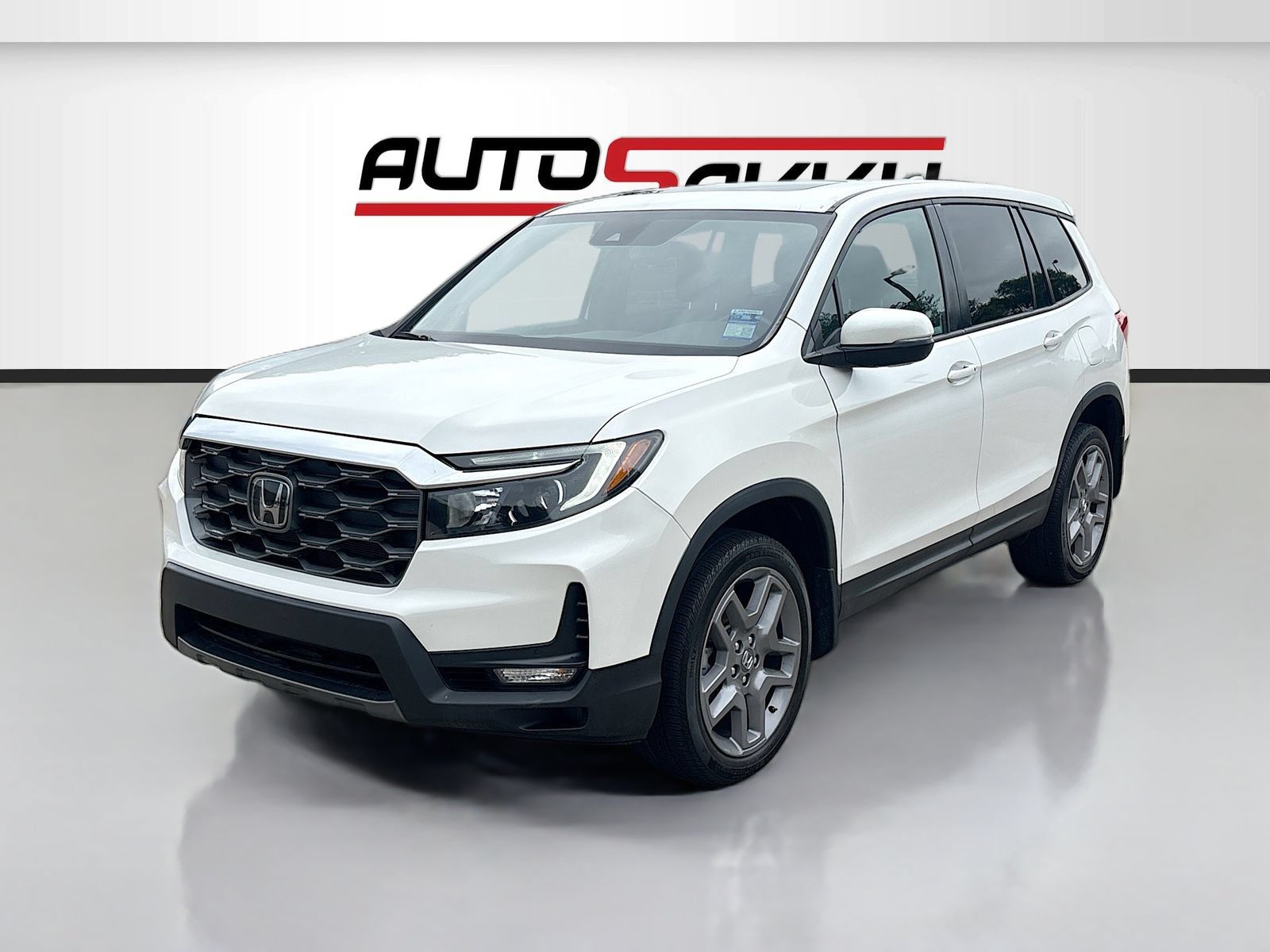 Used 2023 Honda Passport EX-L image 3