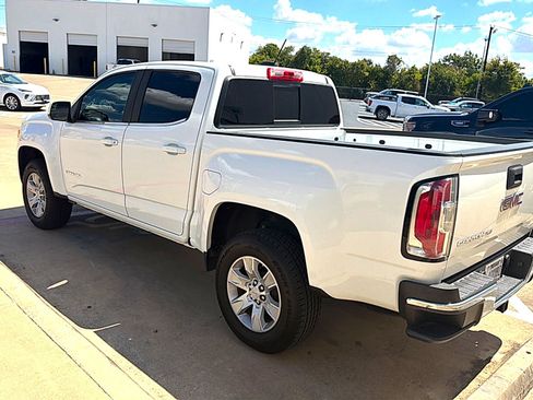 Used 2018 GMC Canyon SLE w/ SLE Convenience Package RWD image 4