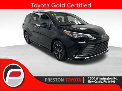 Certified 2025 Toyota Sienna Platinum