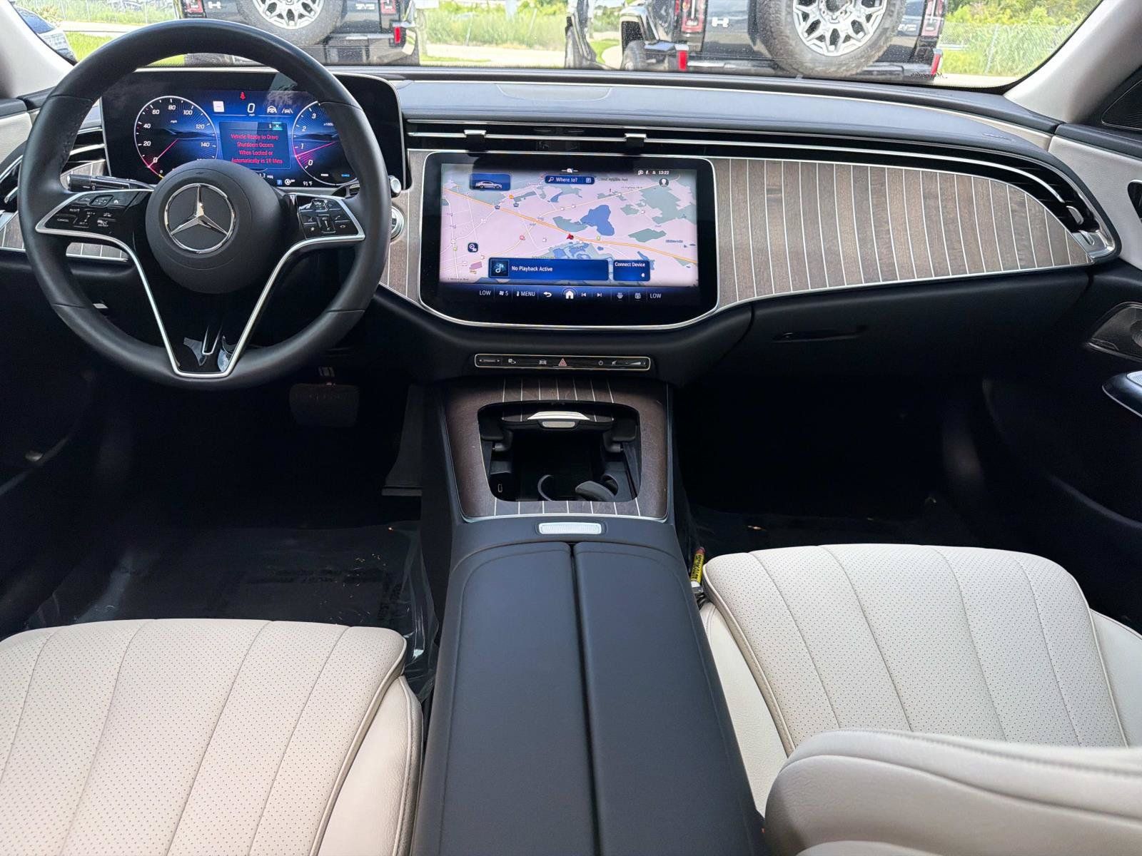 Certified 2025 Mercedes-Benz E 350 4MATIC Sedan w/ Driver Assistance Package image 13