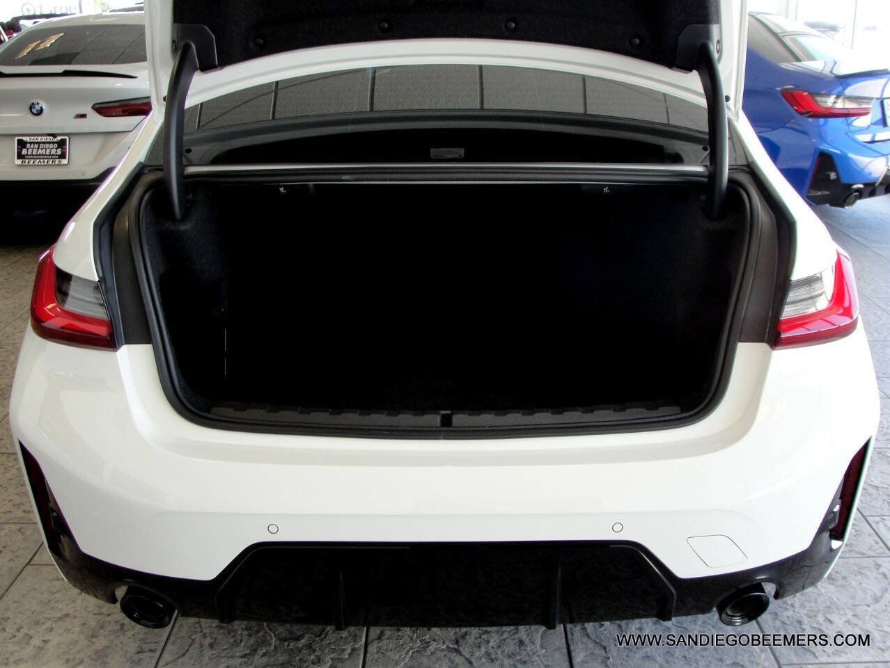 Used 2023 BMW 330i Sedan w/ M Sport Package RWD image 72