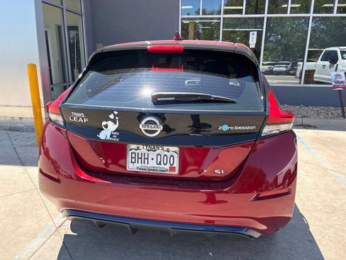 Used 2018 Nissan Leaf SL w/ SL Technology Package FWD image 5