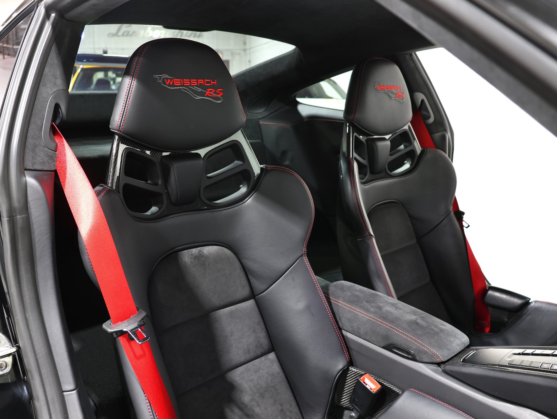 Used 2018 Porsche 911 GT2 RS RWD image 53