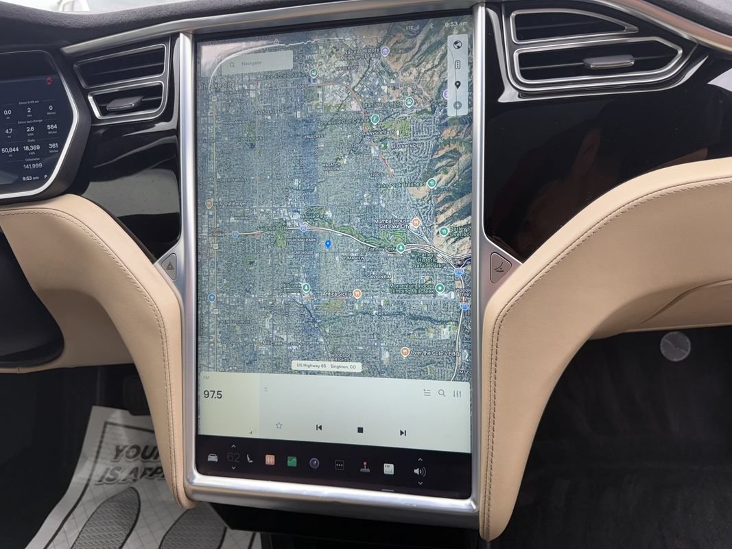 Used 2016 Tesla Model S 70D AWD/4WD image 18