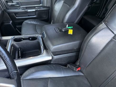 Used 2018 RAM 3500 Laramie image 28