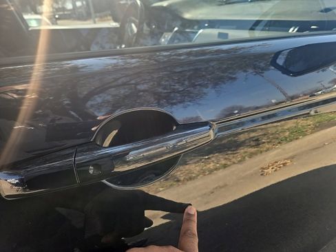 Used 2020 Land Rover Discovery Sport S image 9