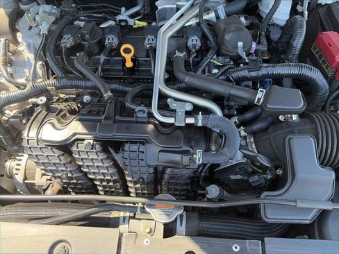 Used 2022 Nissan Altima 2.5 SV image 19