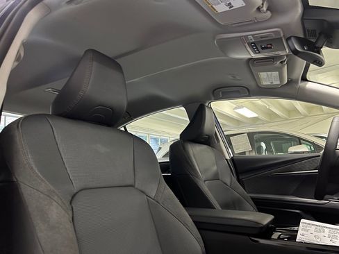 New 2026 Toyota Camry XLE image 18