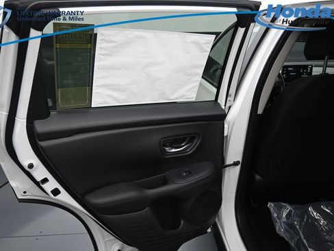 New 2026 Honda HR-V LX image 19