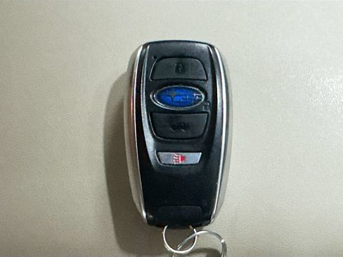 Certified 2023 Subaru Ascent Limited AWD/4WD image 31