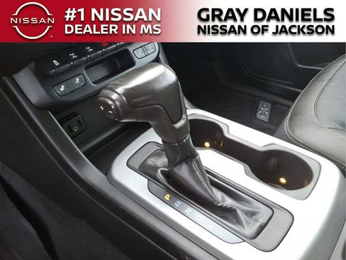 Used 2019 Chevrolet Colorado ZR2 w/ ZR2 Dusk Special Edition AWD/4WD image 19