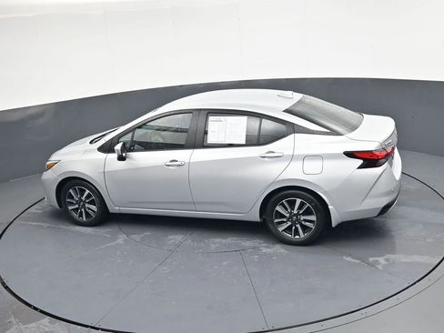 Used 2025 Nissan Versa SV w/ Trunk Package image 20