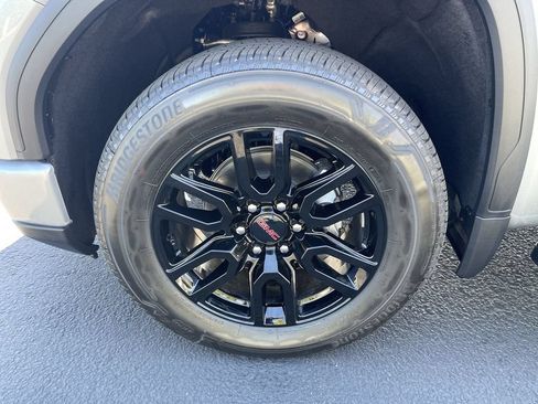 New 2026 GMC Sierra 1500 Elevation w/ Elevation Premium Package AWD/4WD image 34