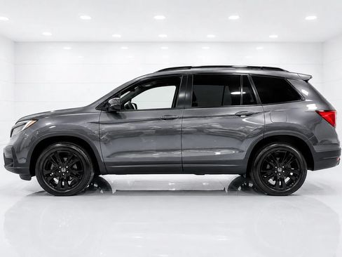 Used 2021 Honda Pilot Special Edition image 2
