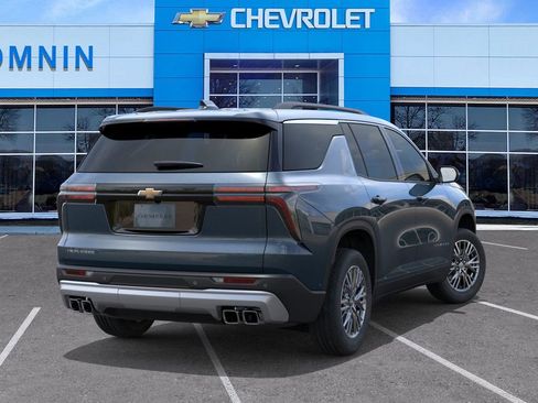 New 2026 Chevrolet Traverse LT FWD image 5